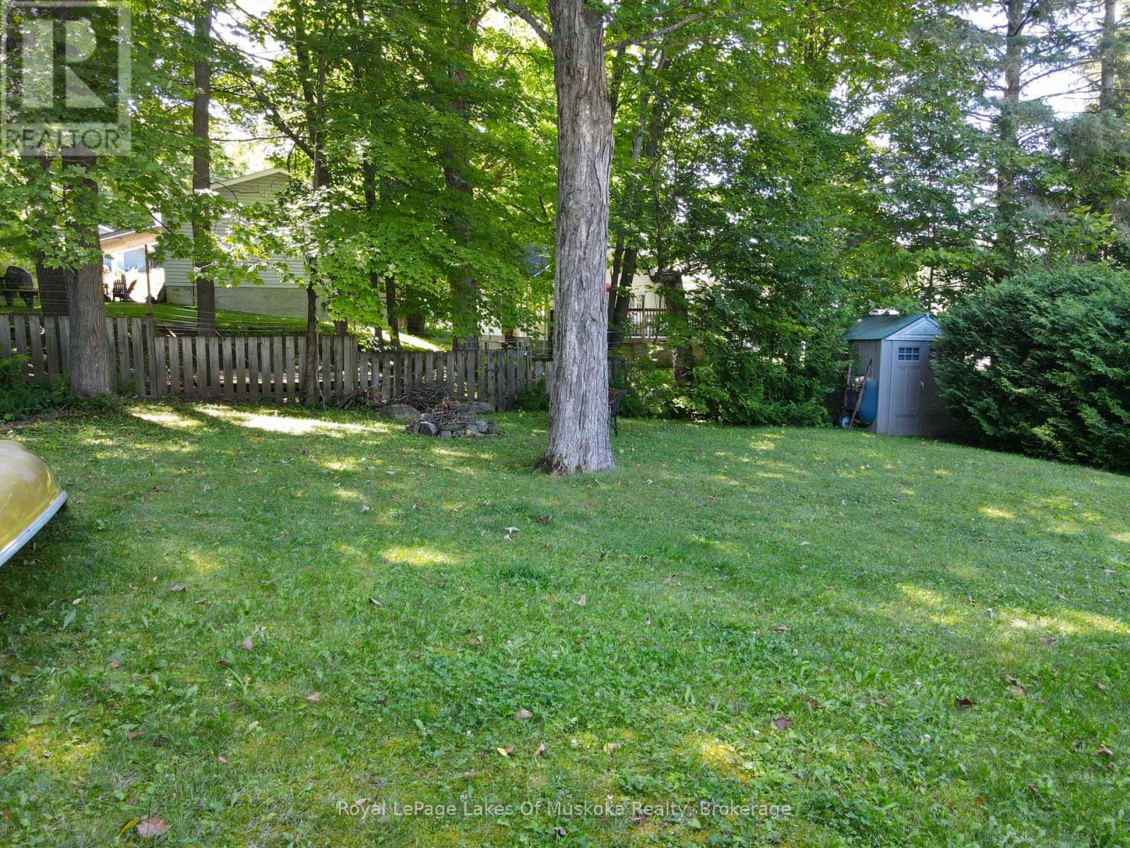 63 Florence Street W, Huntsville, Ontario  P1H 1V4 - Photo 3 - X12501694