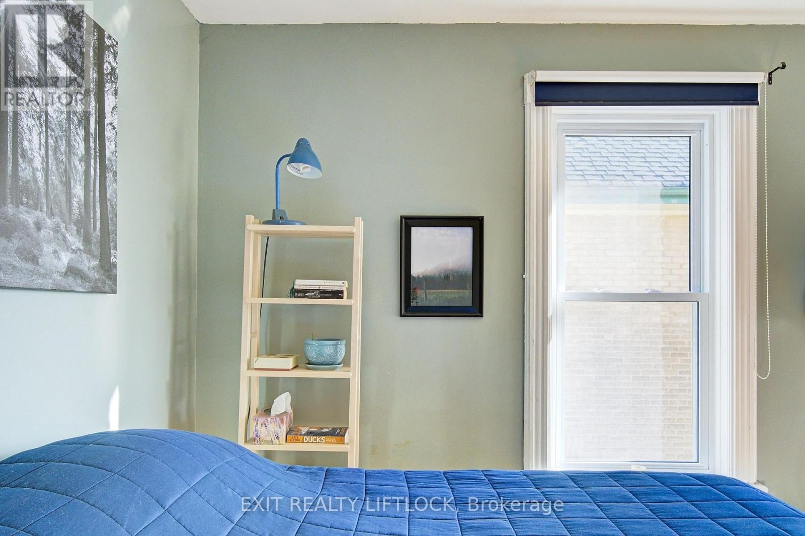 558 Chamberlain Street, Peterborough (Otonabee Ward 1), Ontario  K9J 4L5 - Photo 24 - X12501772