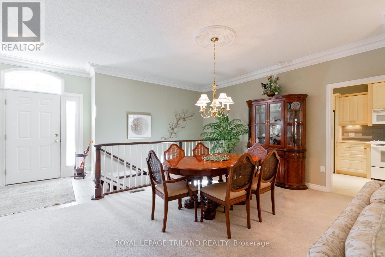 11 - 140 Mcgarrell Drive, London North, Ontario  N6G 5J1 - Photo 11 - X12501674