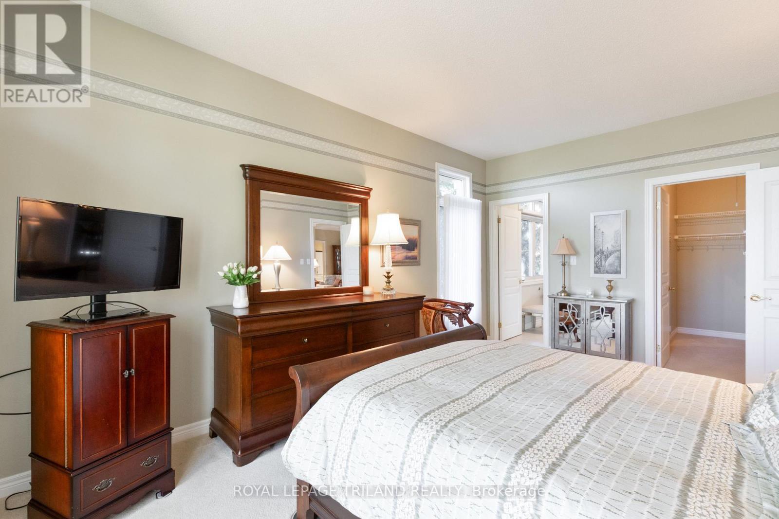 11 - 140 Mcgarrell Drive, London North, Ontario  N6G 5J1 - Photo 29 - X12501674