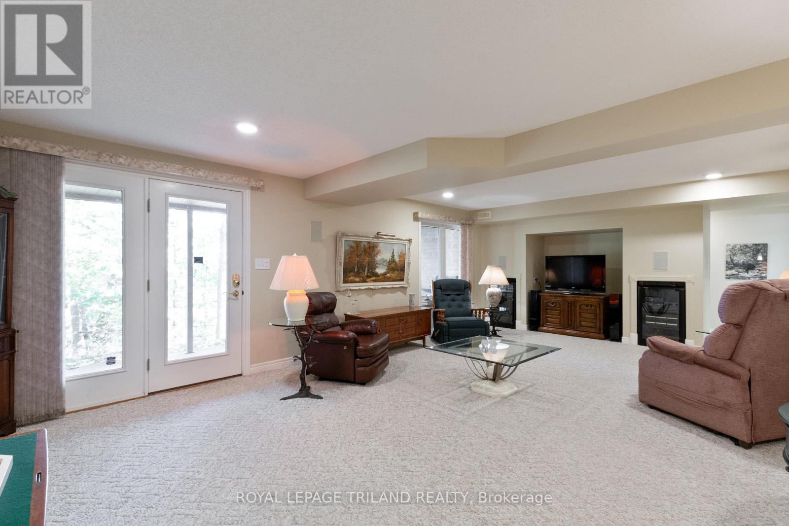 11 - 140 Mcgarrell Drive, London North, Ontario  N6G 5J1 - Photo 39 - X12501674