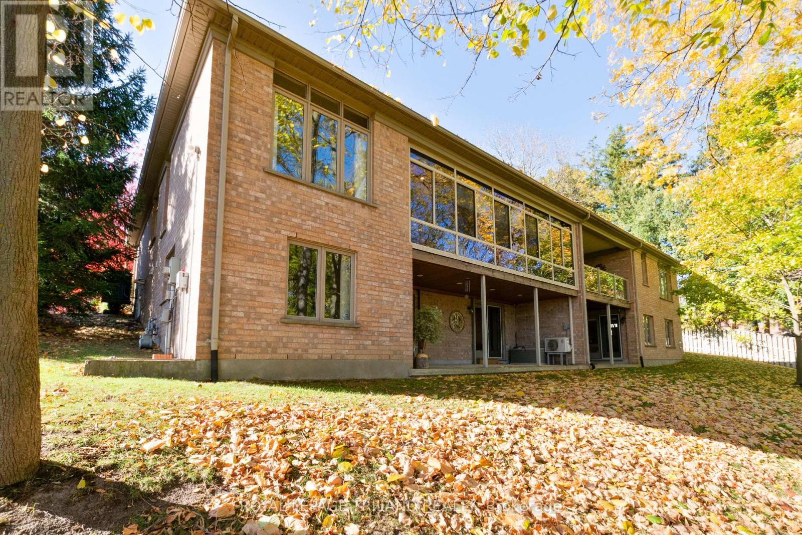 11 - 140 Mcgarrell Drive, London North, Ontario  N6G 5J1 - Photo 46 - X12501674