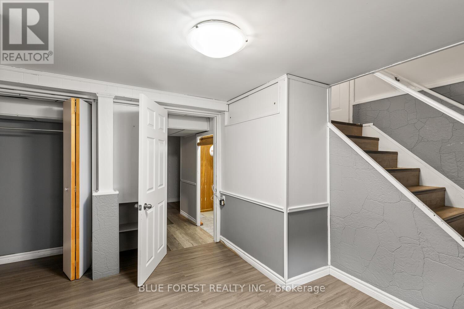 106 Laurentian Drive N, London East (East O), Ontario  N5W 1P2 - Photo 25 - X12501784