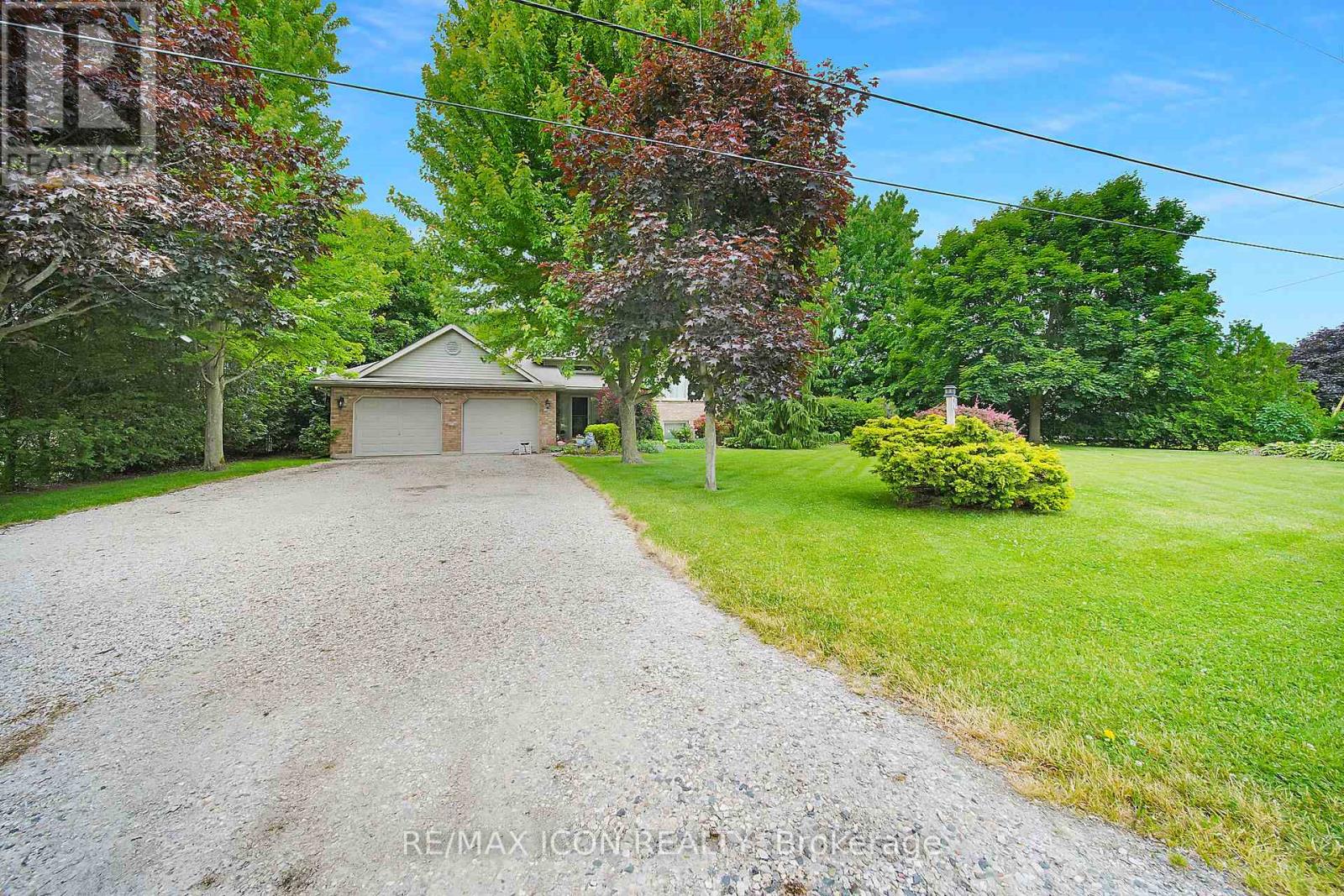 21 Lunn Lane, Dutton/dunwich (Wallacetown), Ontario  N0L 2M0 - Photo 3 - X12501788