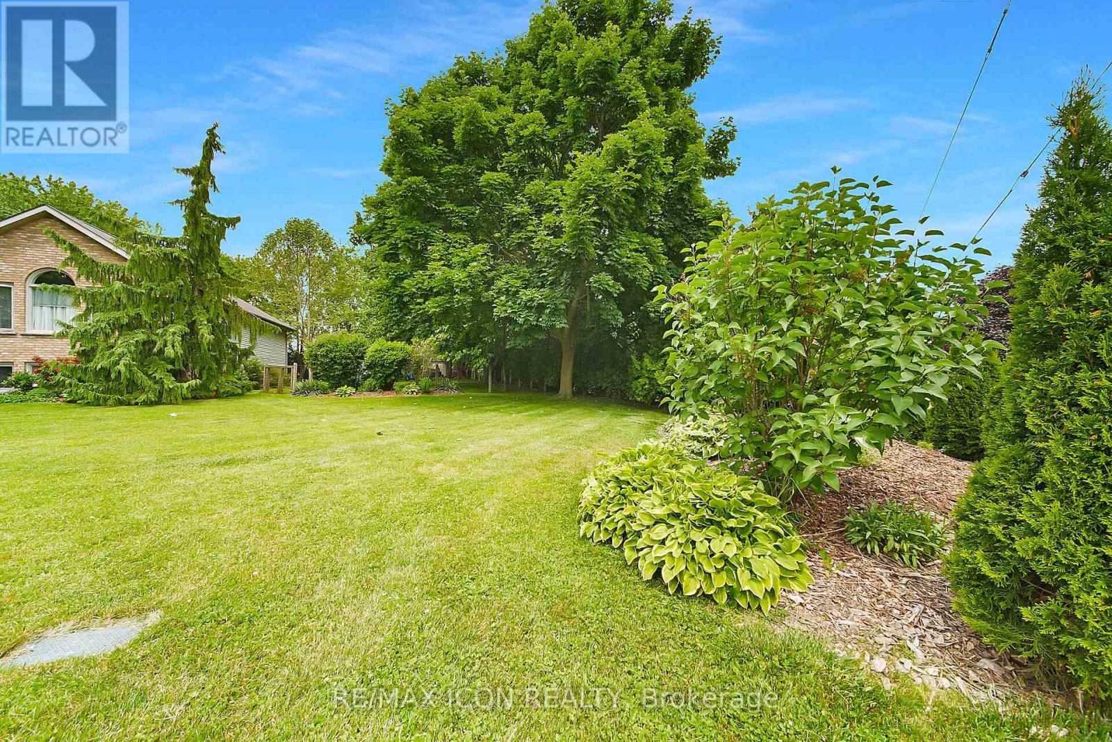 21 Lunn Lane, Dutton/dunwich (Wallacetown), Ontario  N0L 2M0 - Photo 6 - X12501788