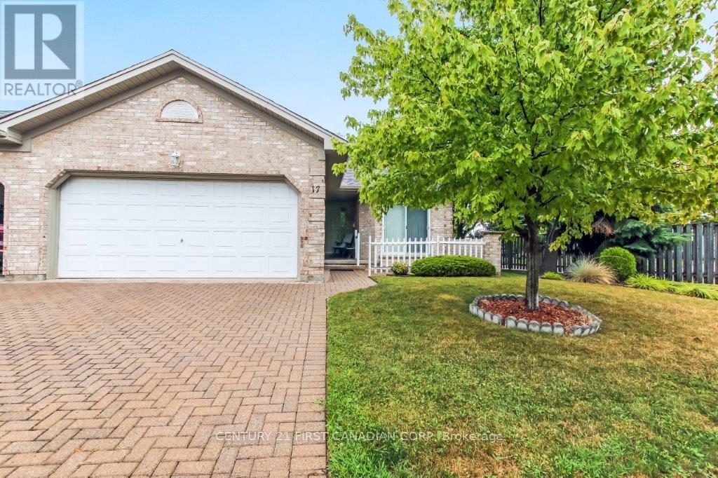 17 - 825 Shelborne Street, London South, Ontario  N5Z 5B7 - Photo 1 - X12501806