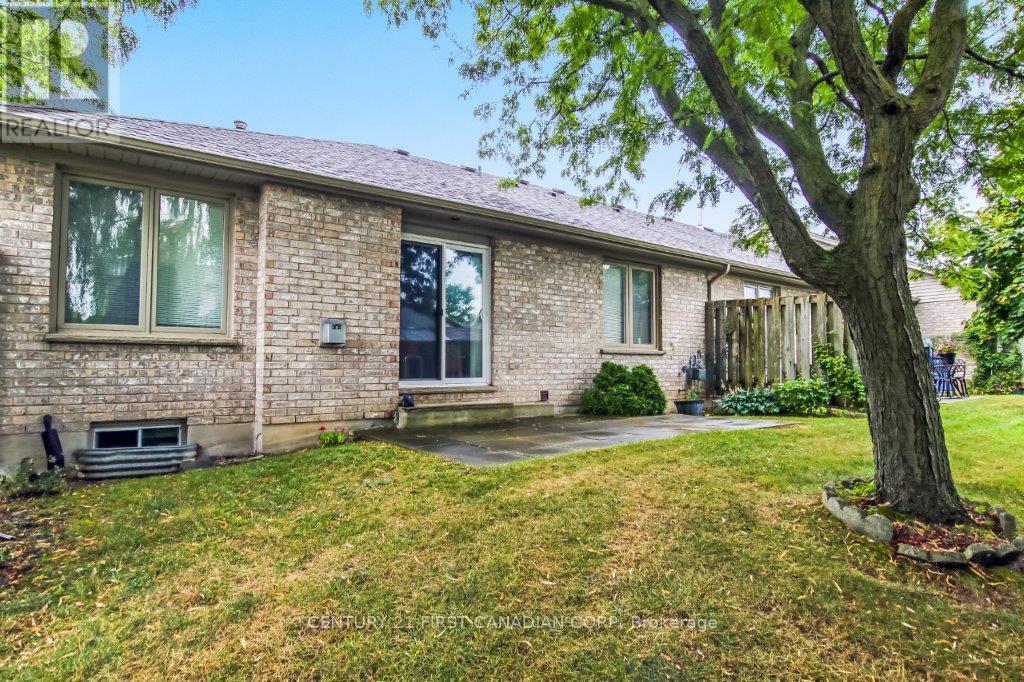 17 - 825 Shelborne Street, London South, Ontario  N5Z 5B7 - Photo 23 - X12501806