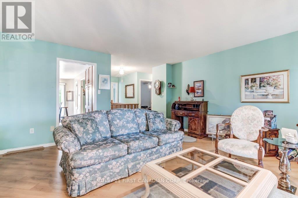 17 - 825 Shelborne Street, London South, Ontario  N5Z 5B7 - Photo 5 - X12501806