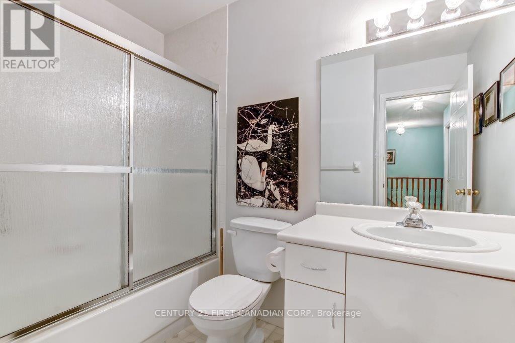 17 - 825 Shelborne Street, London South, Ontario  N5Z 5B7 - Photo 9 - X12501806