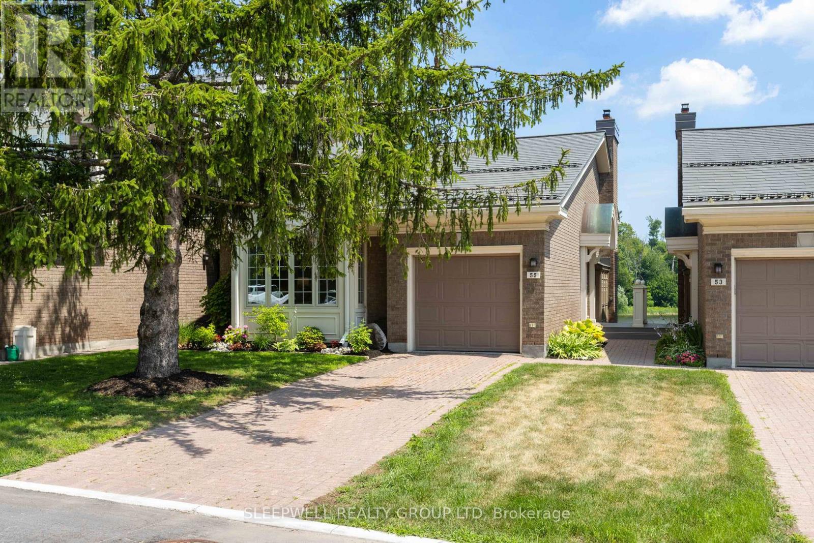 55 WATERFORD DRIVE, Ottawa, Ontario