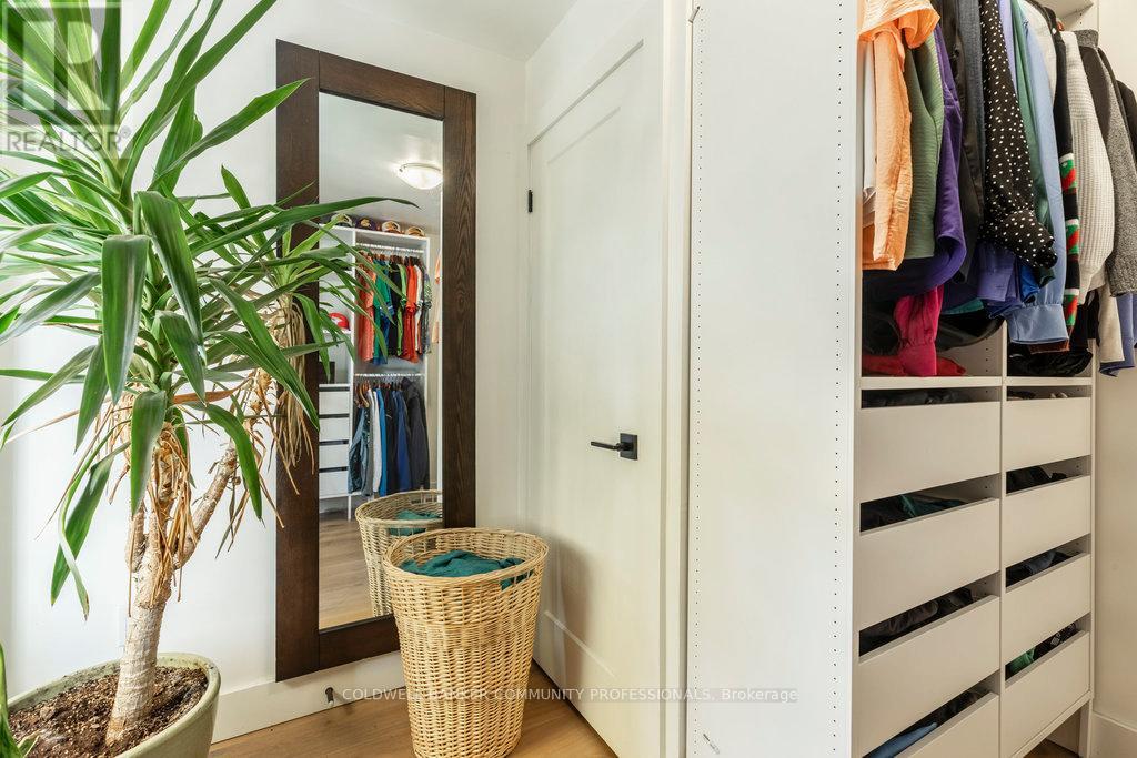 284 Houghton Avenue S, Hamilton, Ontario  L8K 2N3 - Photo 27 - X12501596