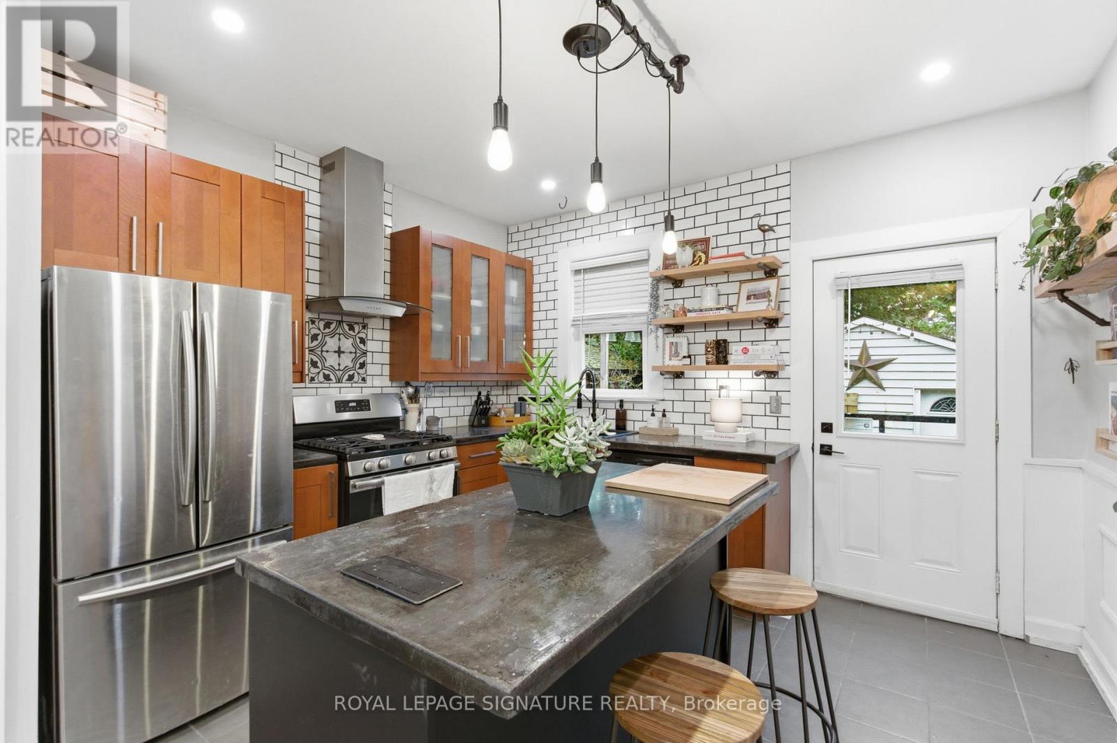 191 Burris Street, Hamilton, Ontario  L8M 2J7 - Photo 14 - X12501614