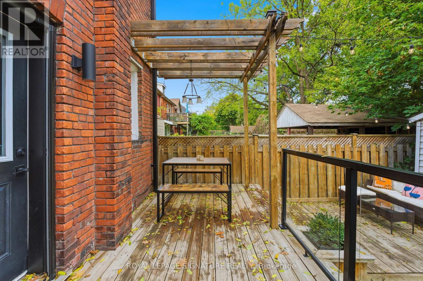 191 Burris Street, Hamilton, Ontario  L8M 2J7 - Photo 38 - X12501614