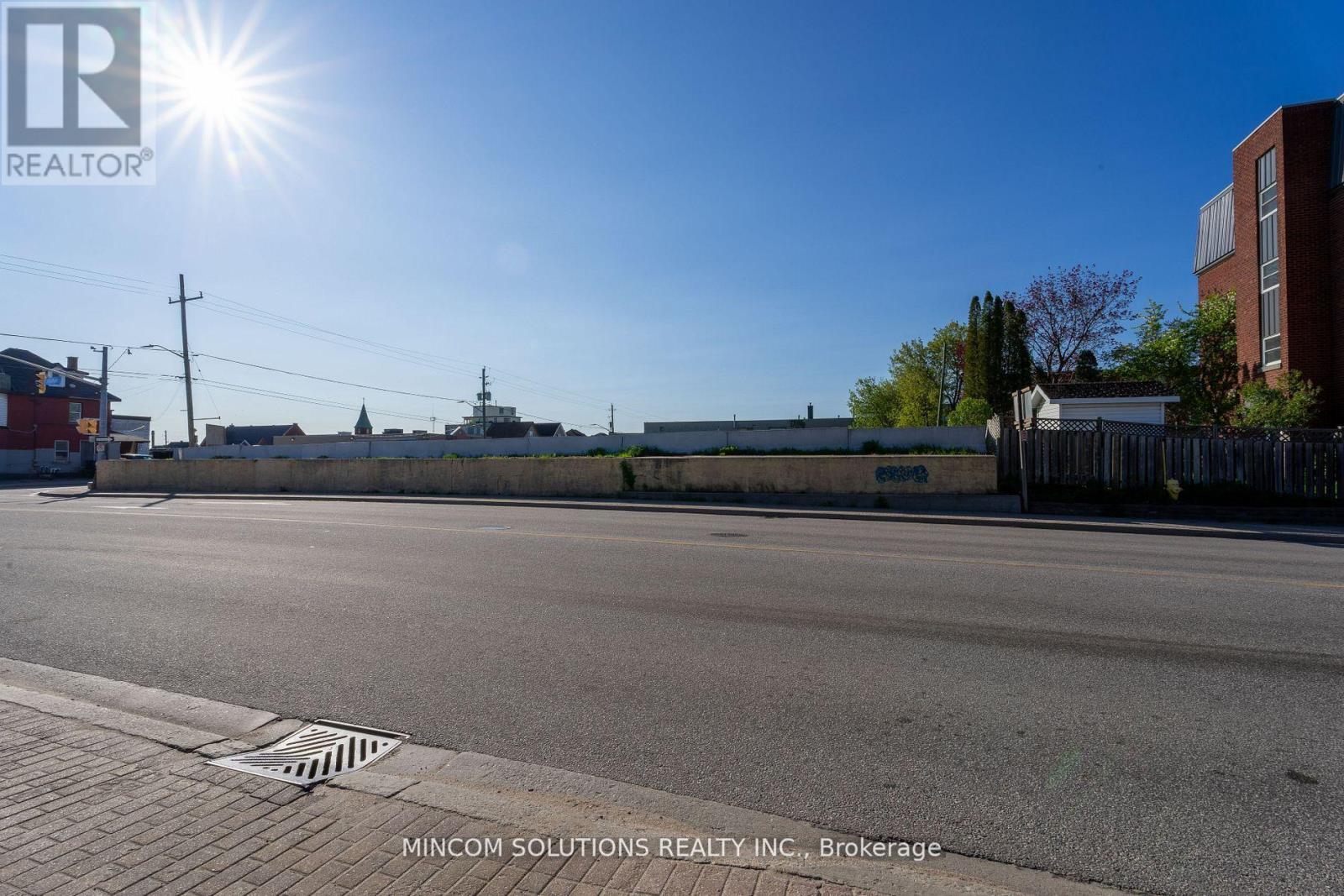 366 Mcintyre Street E, North Bay, Ontario  P1B 1C8 - Photo 8 - X12501626