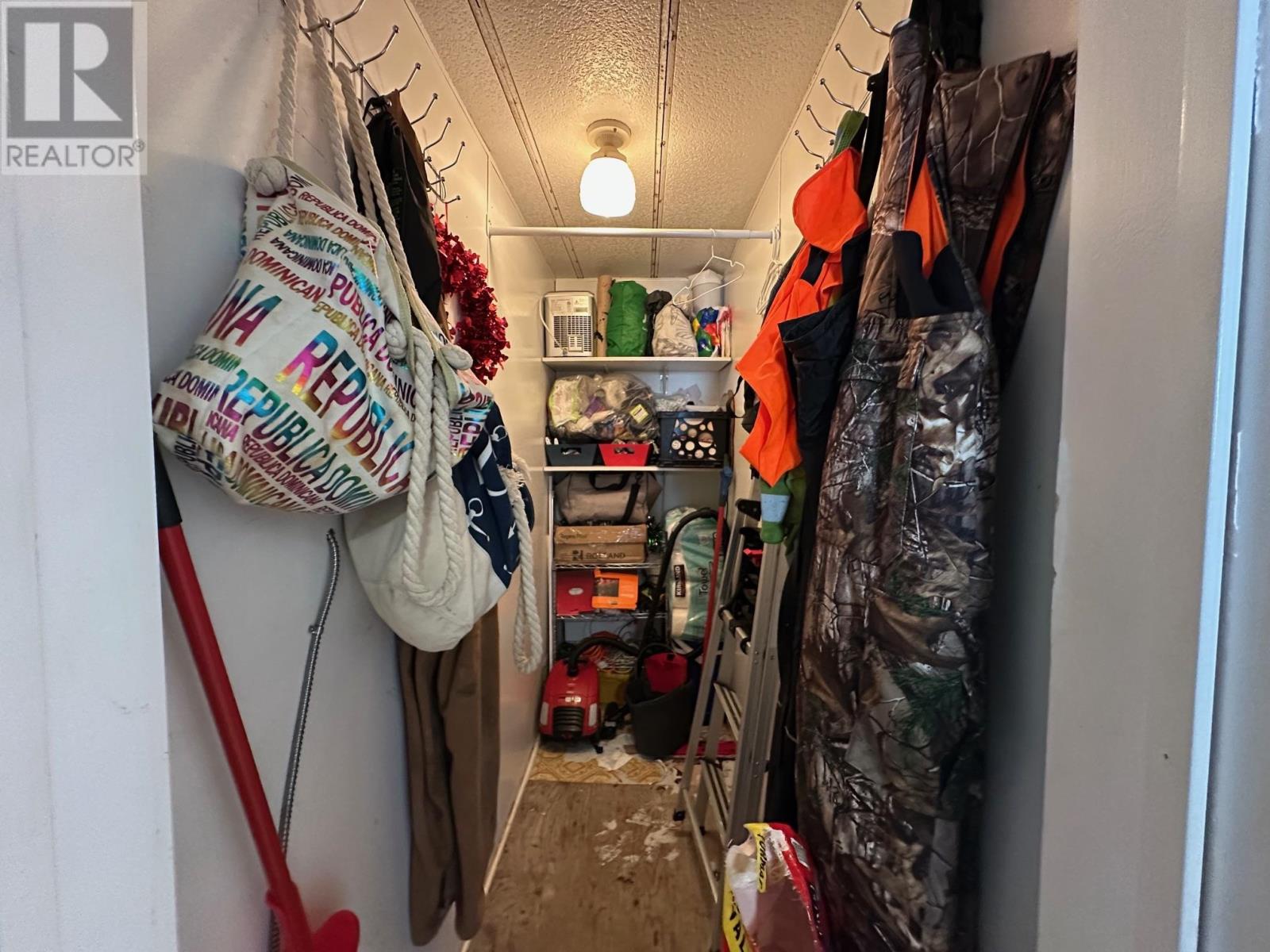 208 Ontario St, Schreiber, Ontario  P0T 2S0 - Photo 20 - TB252929