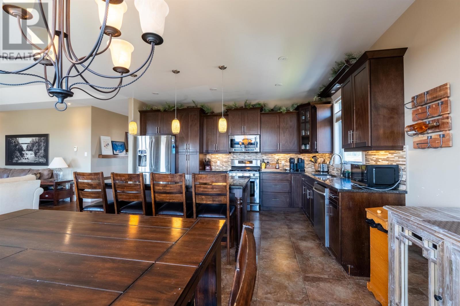 200 Deer Ct, Thunder Bay, Ontario  P7G 6B4 - Photo 10 - TB253177