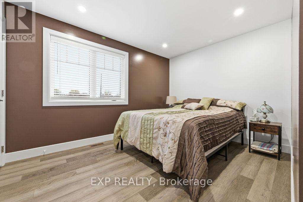 20 Riverdale Street, Whitewater Region, Ontario  K0J 2L0 - Photo 42 - X12501714