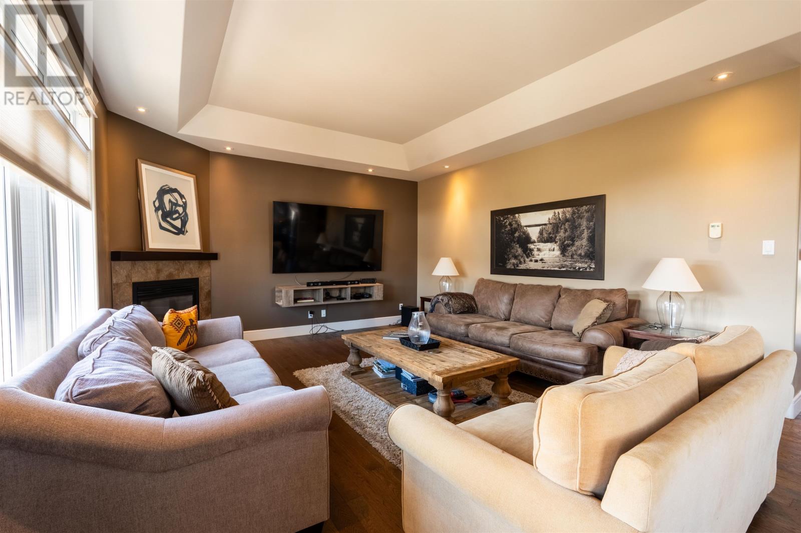 200 Deer Ct, Thunder Bay, Ontario  P7G 6B4 - Photo 4 - TB253177