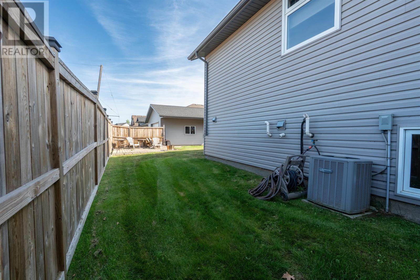 200 Deer Ct, Thunder Bay, Ontario  P7G 6B4 - Photo 45 - TB253177