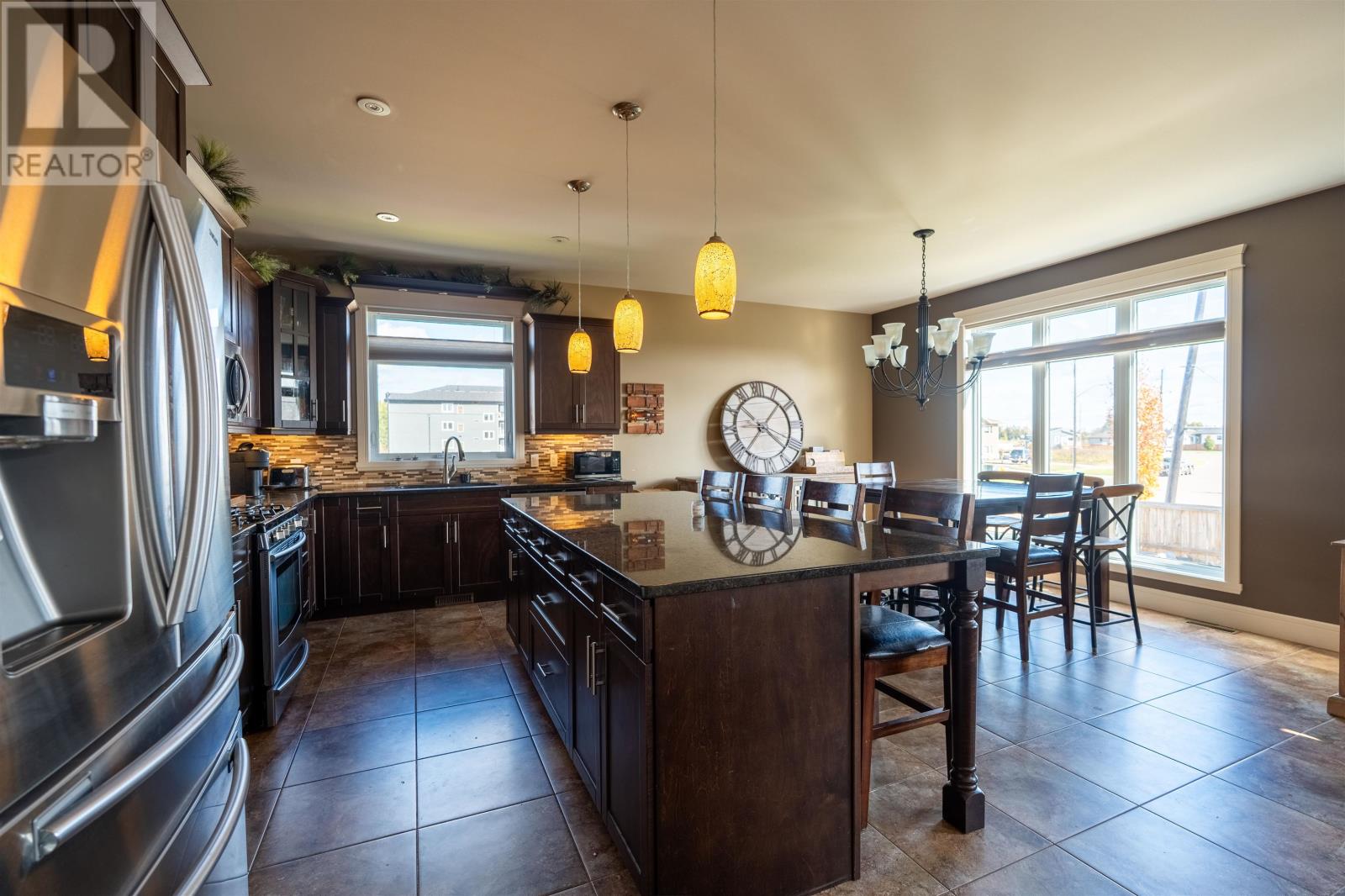 200 Deer Ct, Thunder Bay, Ontario  P7G 6B4 - Photo 8 - TB253177