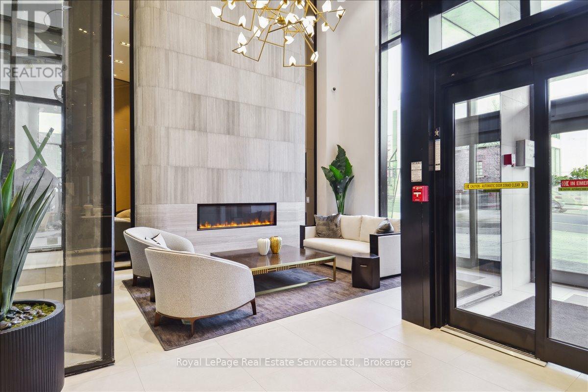 327 - 2020 Bathurst Street, Toronto (Humewood-Cedarvale), Ontario  M5P 0A6 - Photo 36 - C12501742