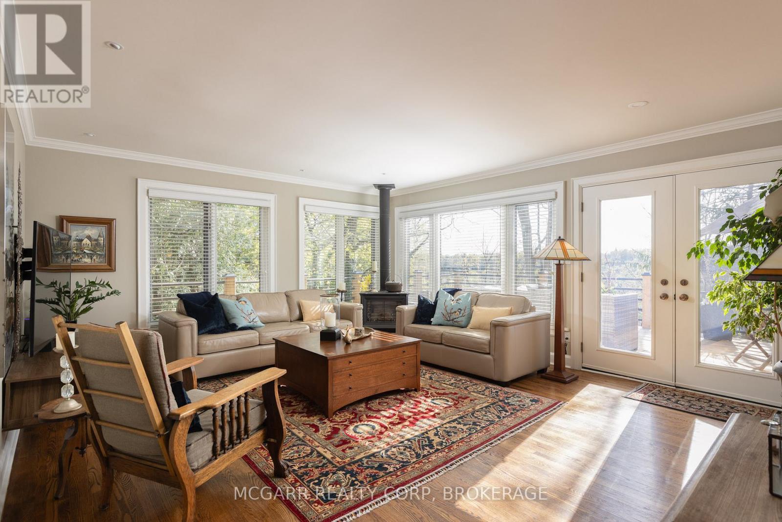 62 Hillcrest Avenue, St. Catharines (Old Glenridge), Ontario  L2R 4Y1 - Photo 11 - X12501684