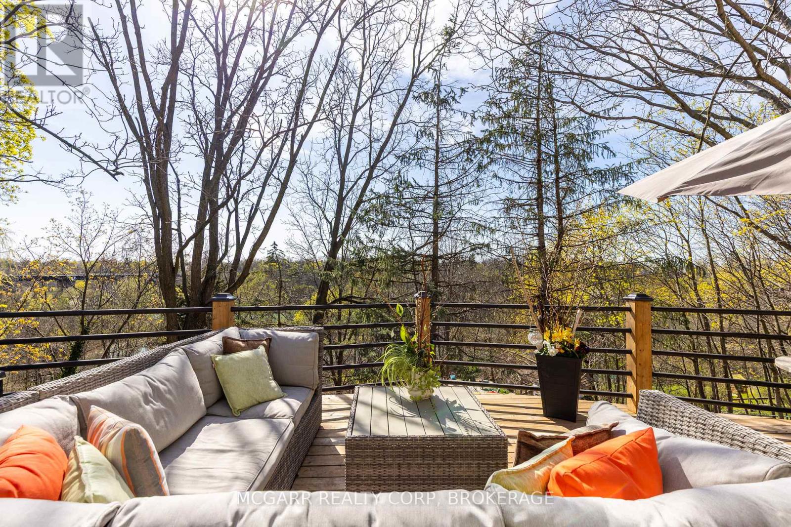 62 Hillcrest Avenue, St. Catharines (Old Glenridge), Ontario  L2R 4Y1 - Photo 32 - X12501684