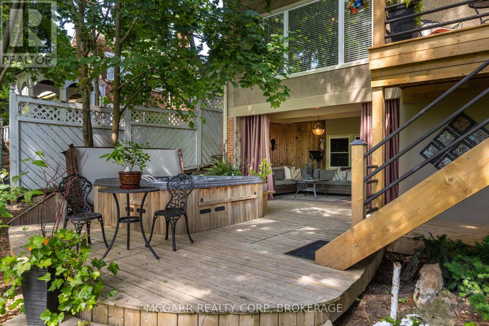 62 Hillcrest Avenue, St. Catharines (Old Glenridge), Ontario  L2R 4Y1 - Photo 38 - X12501684