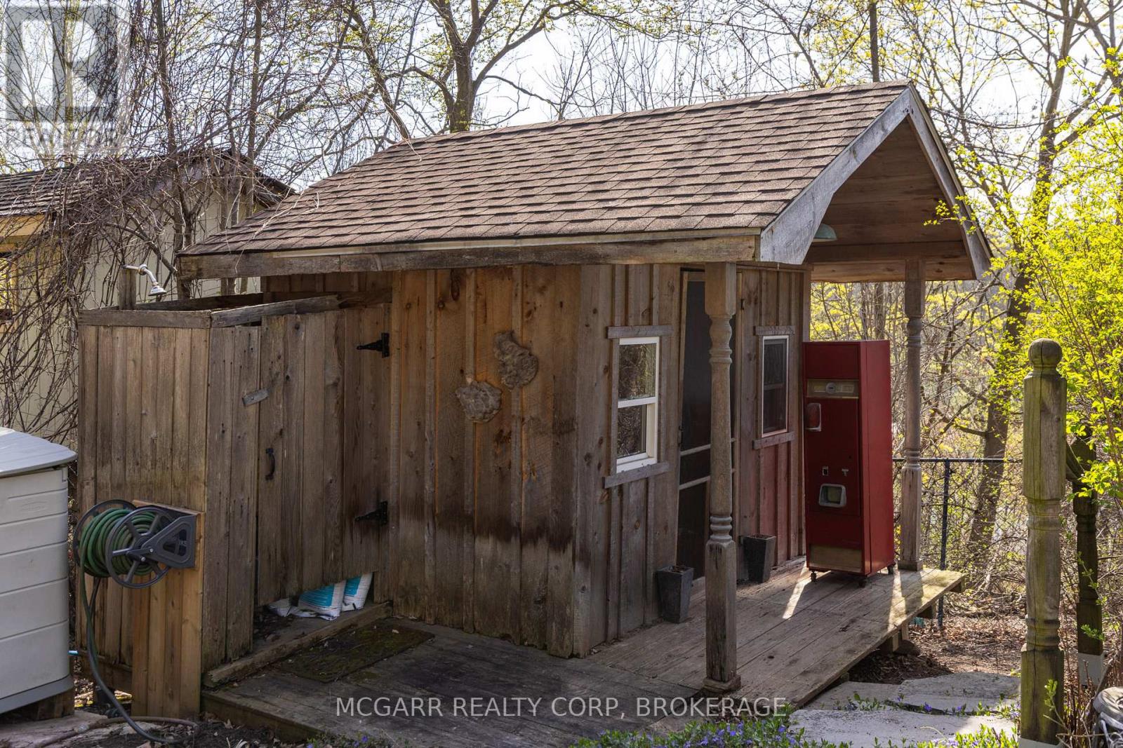 62 Hillcrest Avenue, St. Catharines (Old Glenridge), Ontario  L2R 4Y1 - Photo 42 - X12501684