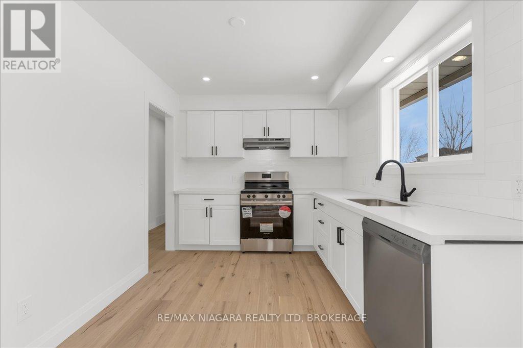 97 King St Street E, Haldimand, Ontario  N0A 1H0 - Photo 3 - X12501708