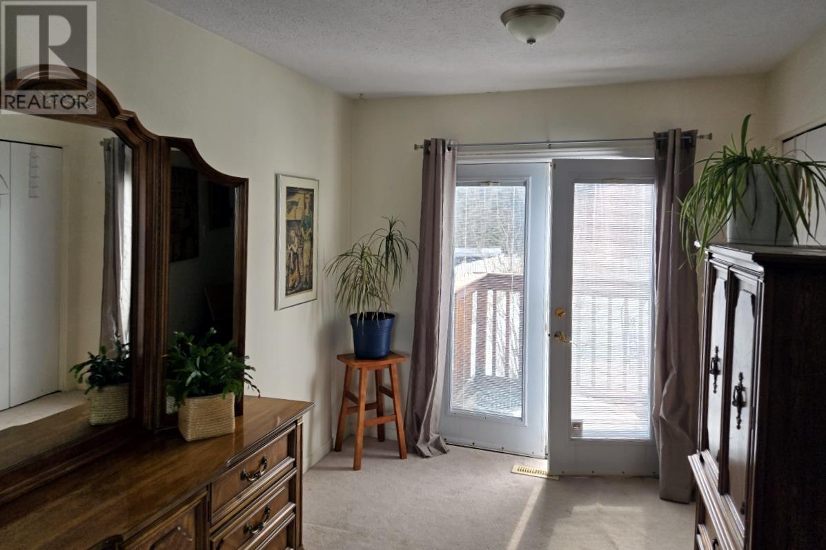 4 Fisher Ave, Manitouwadge, Ontario  P0T 2C0 - Photo 18 - TB250583