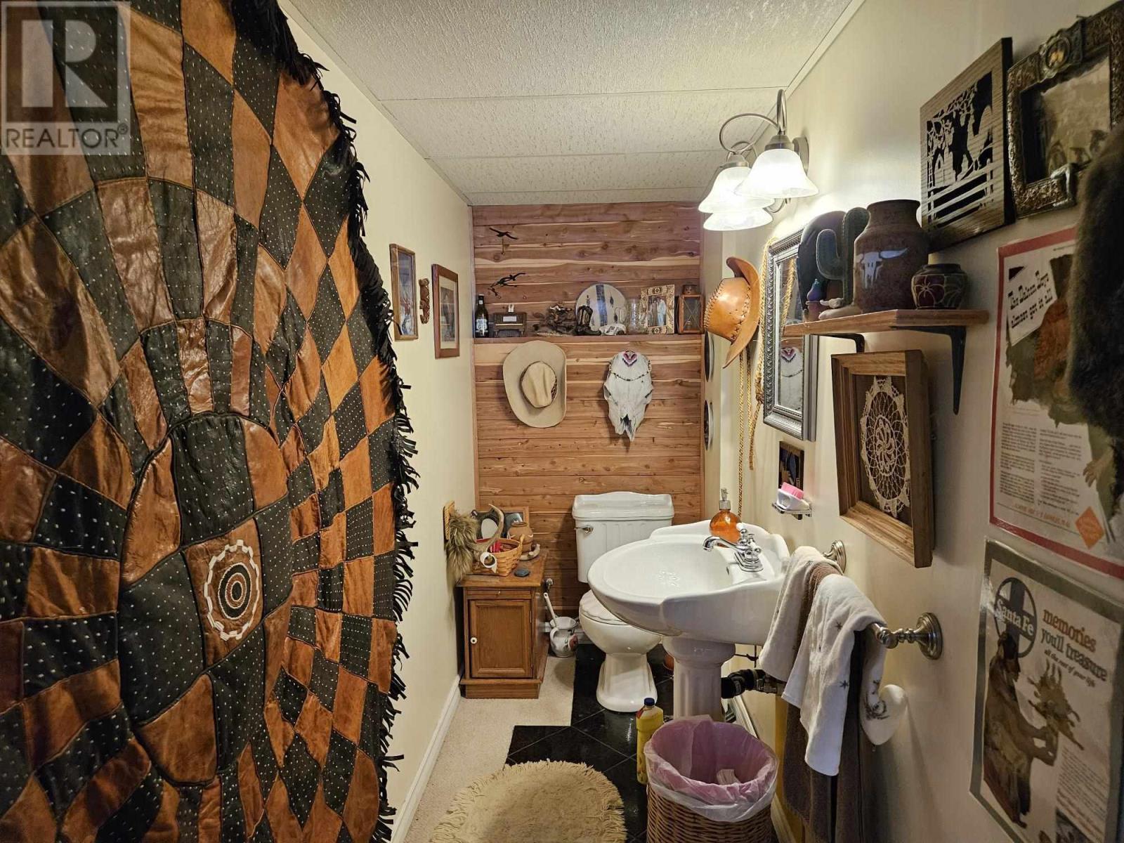 4 Fisher Ave, Manitouwadge, Ontario  P0T 2C0 - Photo 22 - TB250583