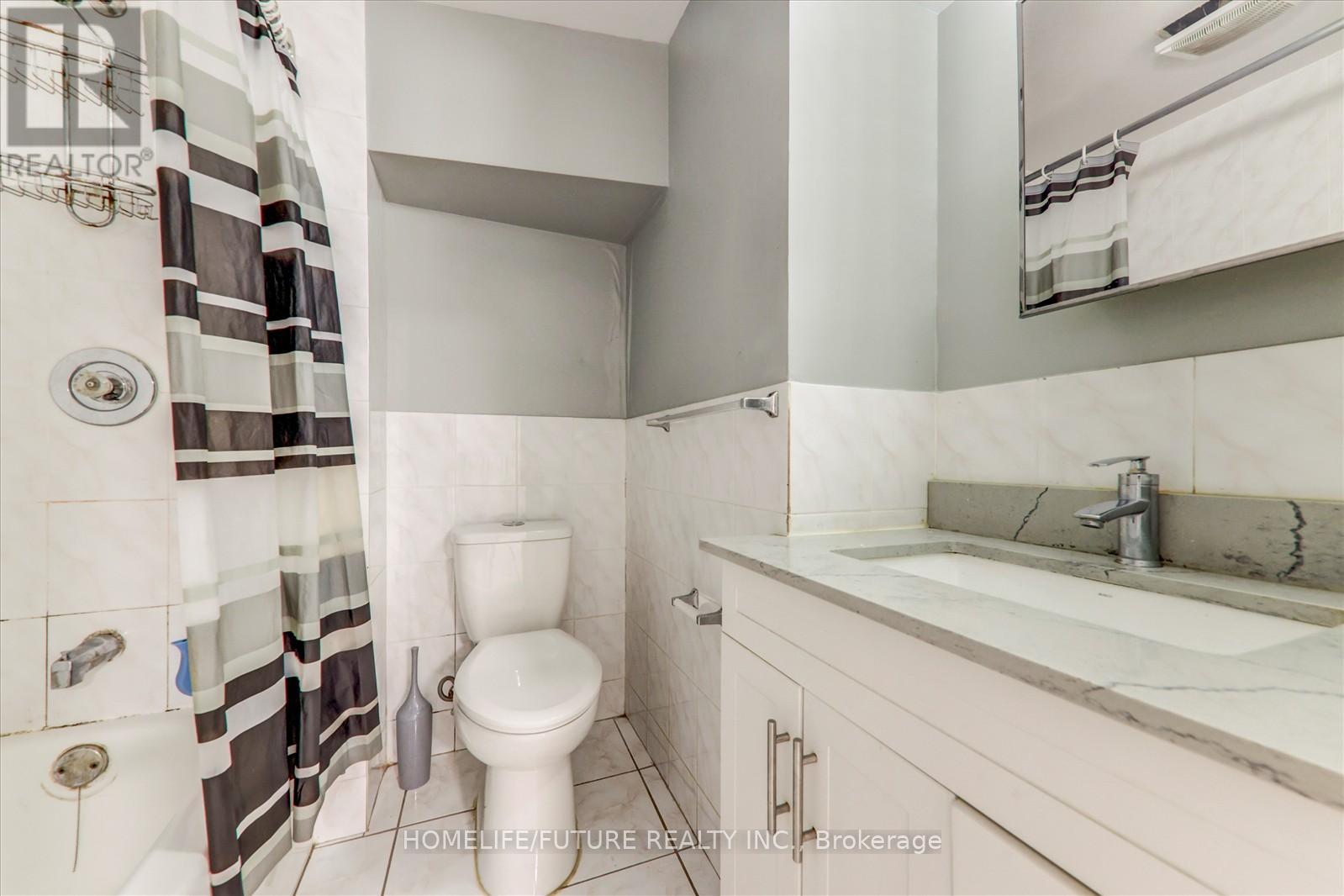 96 Mary Pearson Drive, Markham, Ontario  L3S 2Y5 - Photo 34 - N12489048