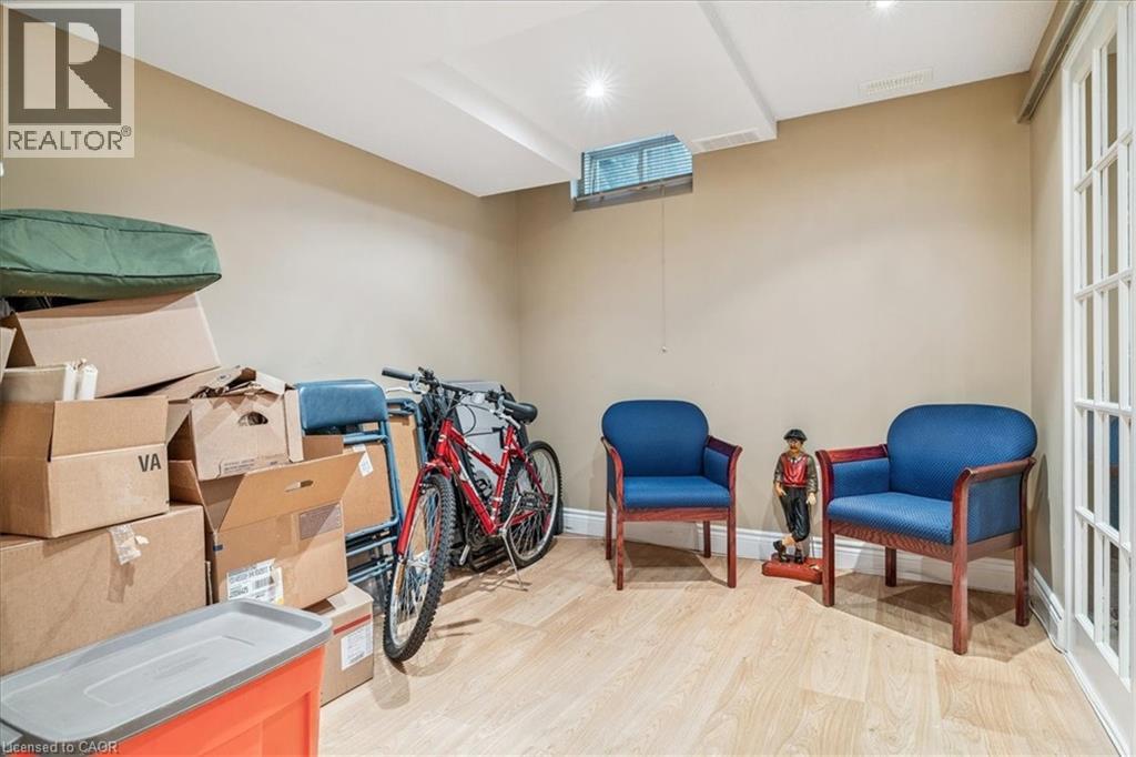 1019 North Shore Boulevard E Unit# 8, Burlington, Ontario  L7T 1X8 - Photo 40 - 40781009