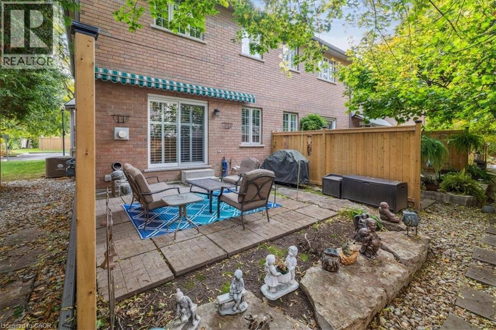 1019 North Shore Boulevard E Unit# 8, Burlington, Ontario  L7T 1X8 - Photo 43 - 40781009