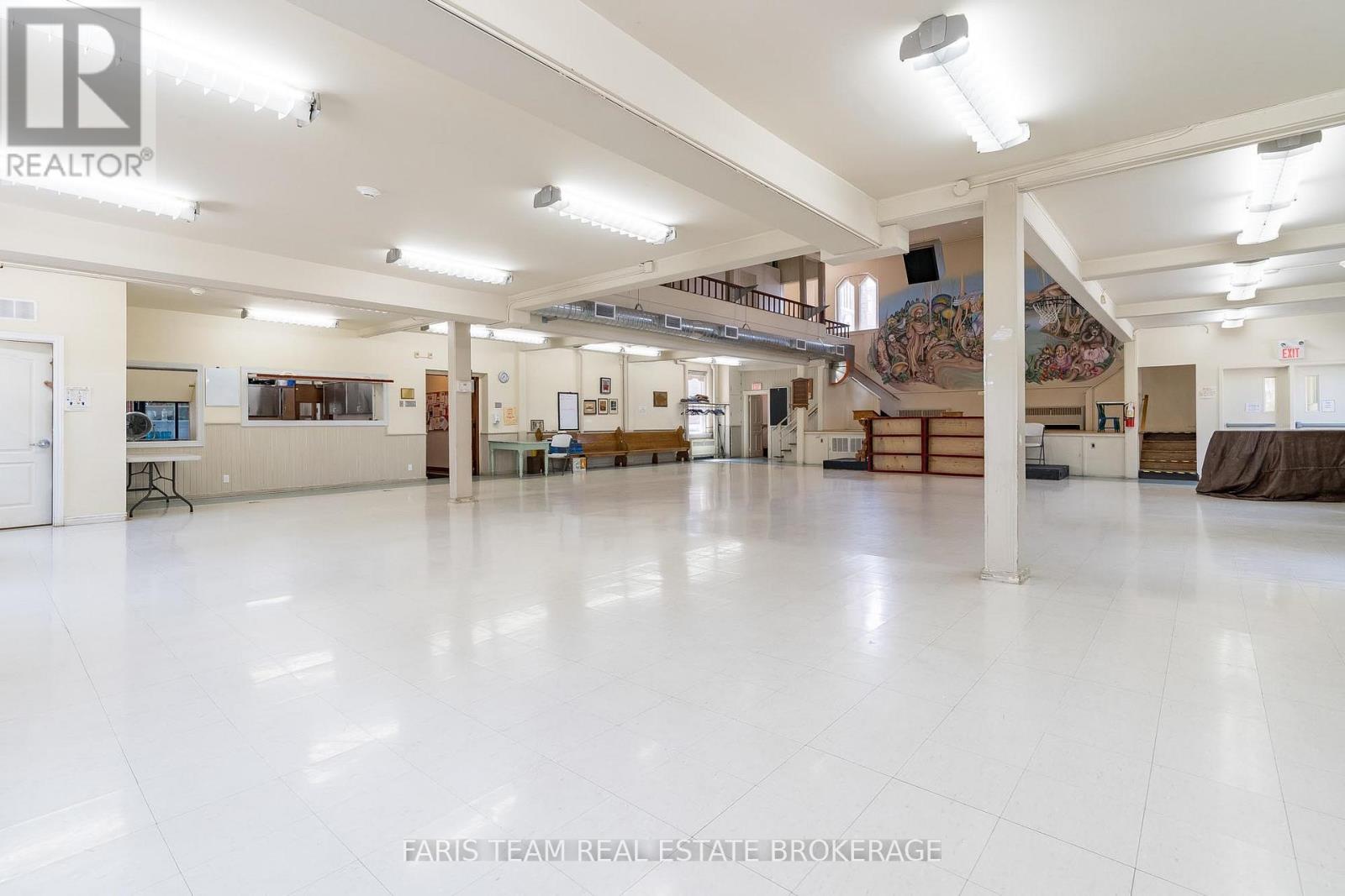 58 Peter Street N, Orillia, Ontario  L3V 4Y7 - Photo 15 - S12359904