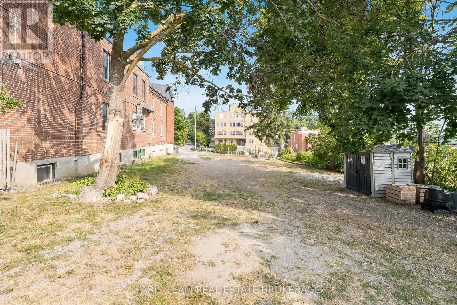 58 Peter Street N, Orillia, Ontario  L3V 4Y7 - Photo 6 - S12359904