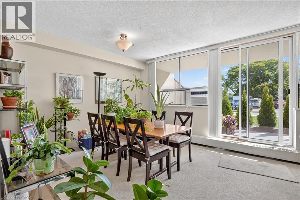 65 Westmount Road N Unit# 108, Waterloo, Ontario  N2L 5G6 - Photo 11 - 40775898