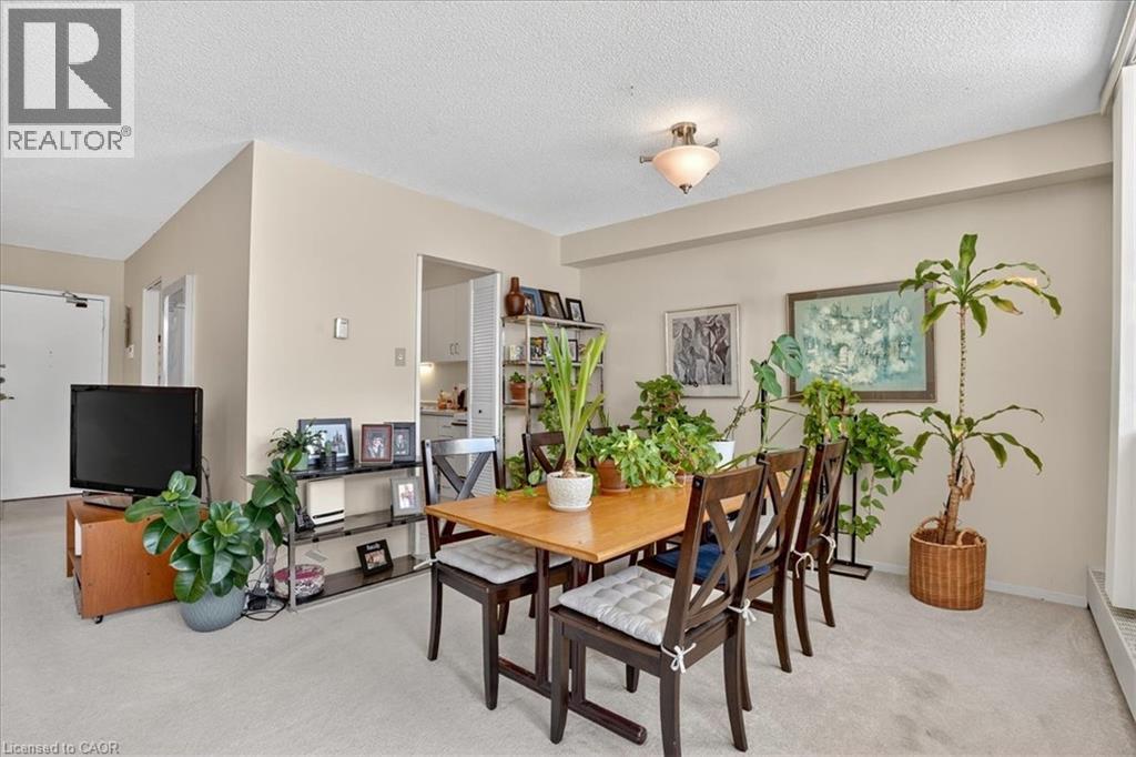 65 Westmount Road N Unit# 108, Waterloo, Ontario  N2L 5G6 - Photo 12 - 40775898