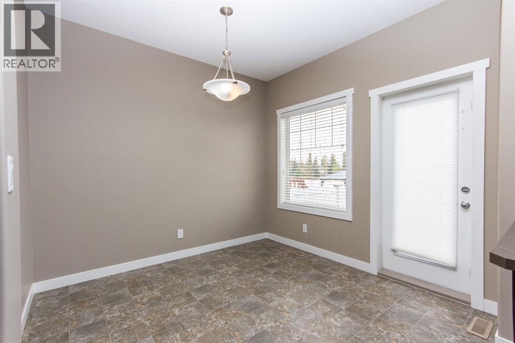 35 Sullivan Close, Red Deer, Alberta  T4R 0P8 - Photo 7 - A2261789