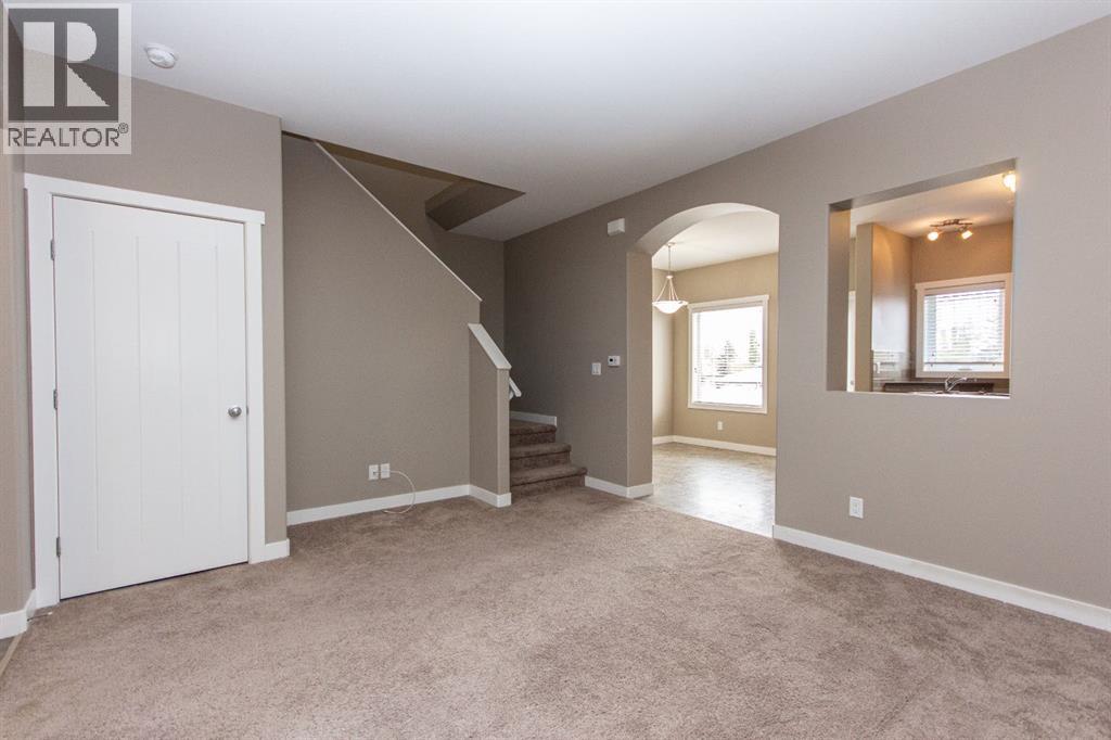 35 Sullivan Close, Red Deer, Alberta  T4R 0P8 - Photo 5 - A2261789