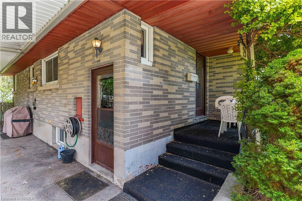 29 Albemarle Street, Brantford, Ontario  N3S 4N5 - Photo 6 - 40784917