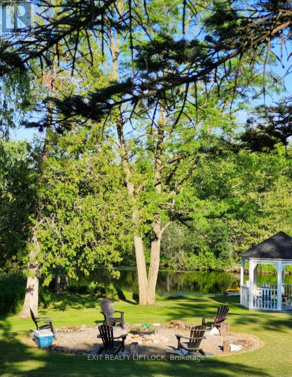 544 County Road 8, Douro-Dummer, Ontario  K0L 2H0 - Photo 43 - X12476524