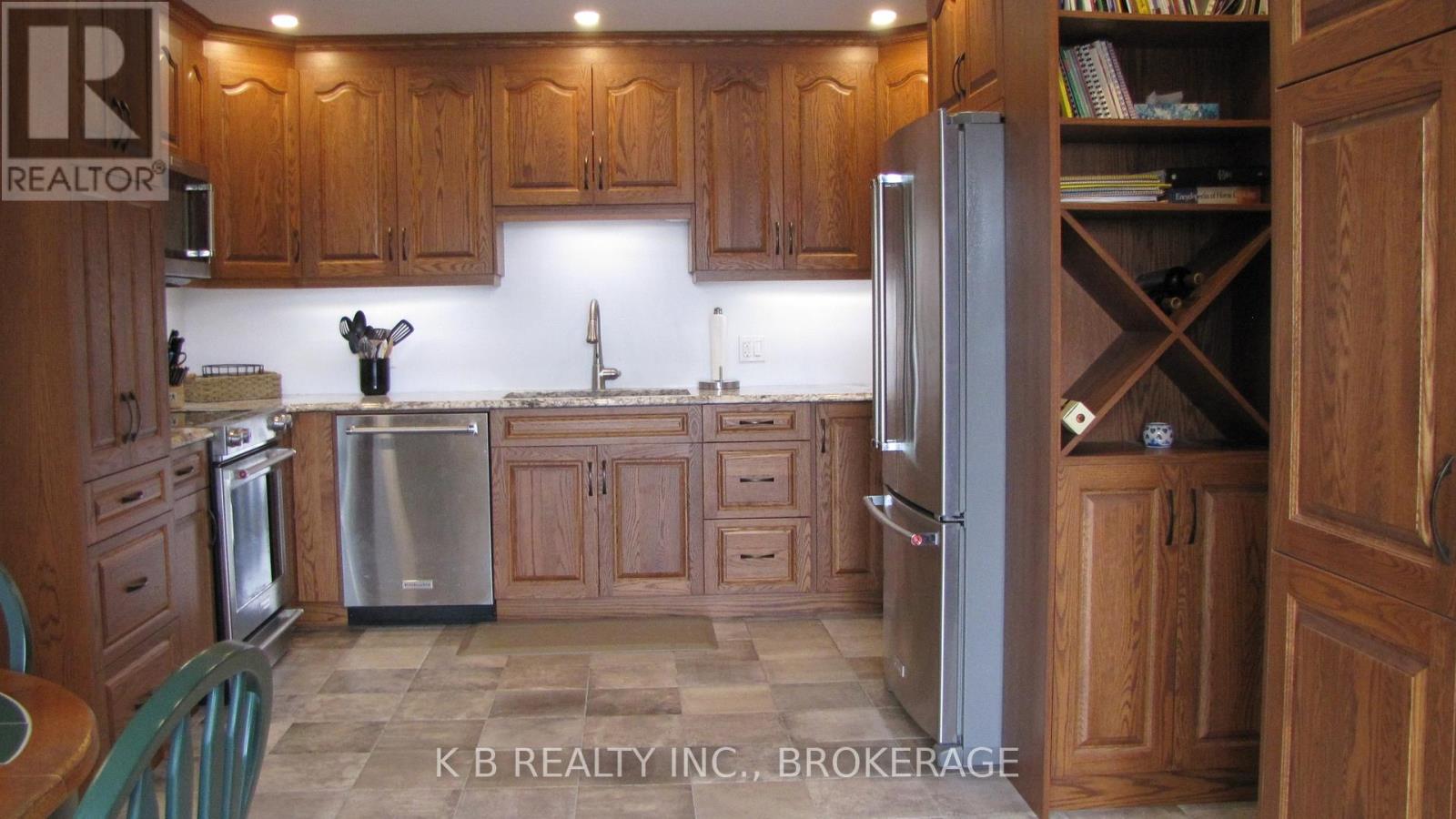 162 Lasher's Rd Road, Greater Napanee, Ontario  K7R 3K8 - Photo 15 - X12464504