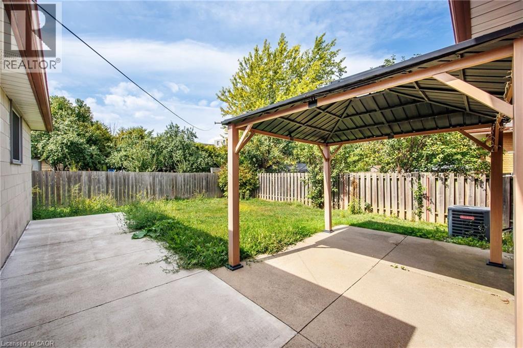 60 Champlain Avenue, Hamilton, Ontario  L8G 2H7 - Photo 4 - 40785050