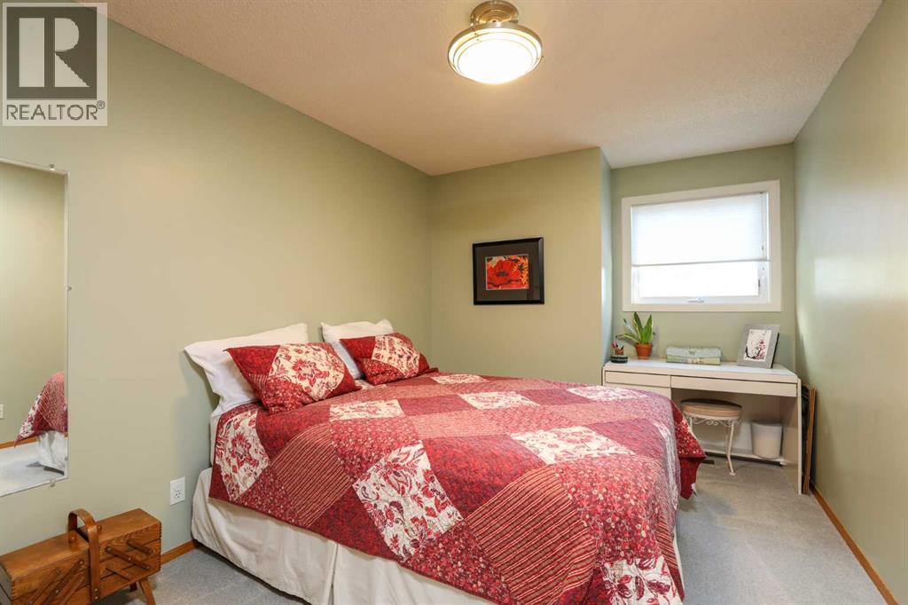 112 Edgewood Boulevard W, Lethbridge, Alberta  T1K 5Z7 - Photo 15 - A2262621