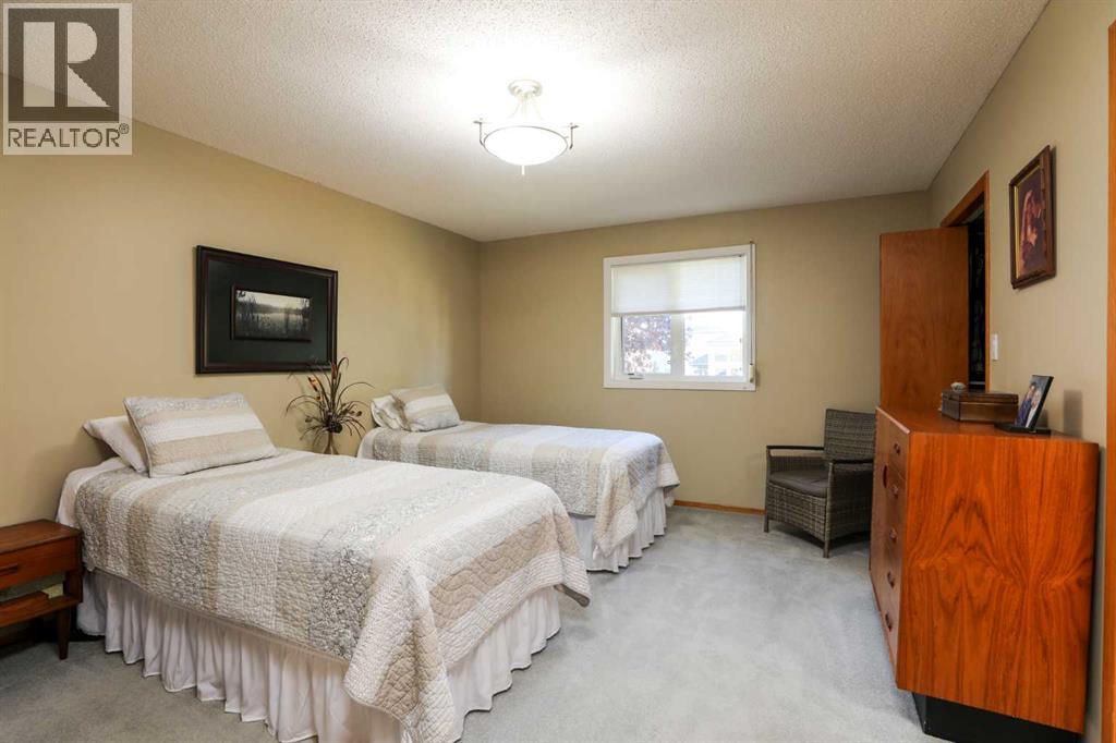 112 Edgewood Boulevard W, Lethbridge, Alberta  T1K 5Z7 - Photo 18 - A2262621