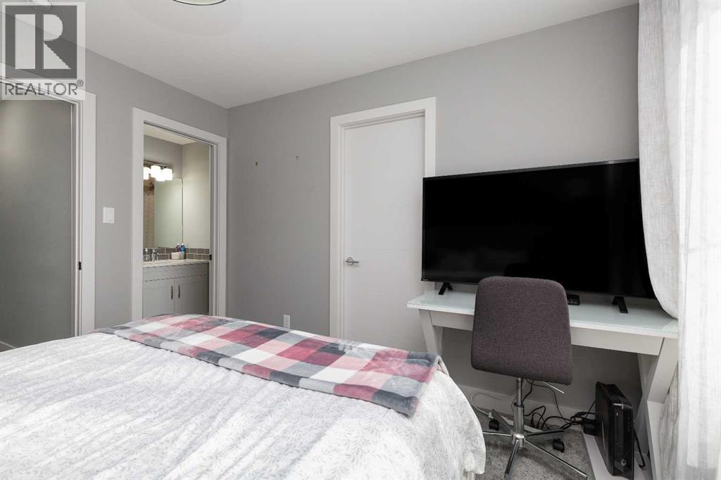 4521 Fairmont Gate S, Lethbridge, Alberta  T1K 8J3 - Photo 11 - A2268149