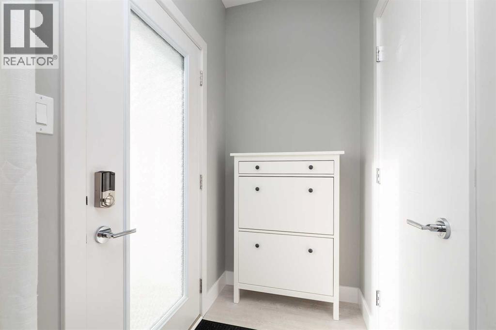 4521 Fairmont Gate S, Lethbridge, Alberta  T1K 8J3 - Photo 2 - A2268149