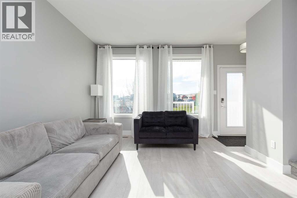 4521 Fairmont Gate S, Lethbridge, Alberta  T1K 8J3 - Photo 4 - A2268149